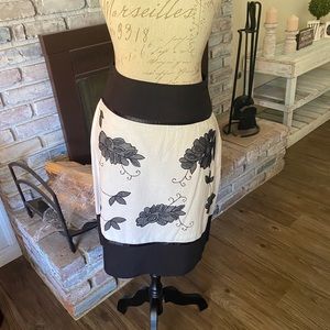 Floral print linen skirt